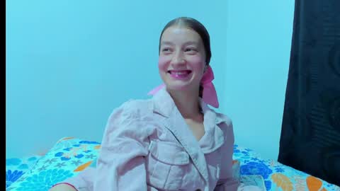  Chloe  online show from April 24, 2026, 12:02 am