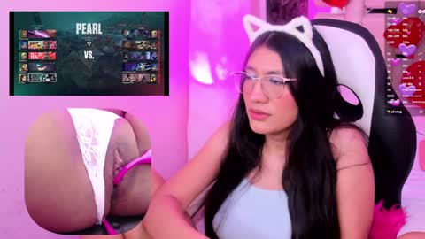 mia online show from February 6, 2025, 9:38 pm