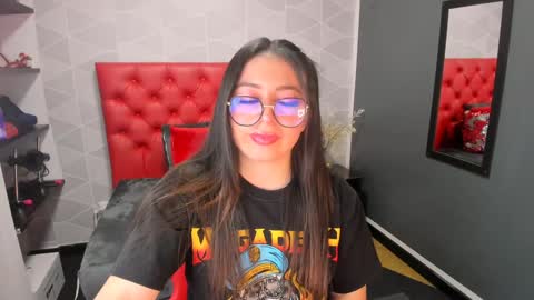 M I A W I L S online show from February 7, 2025, 7:17 pm