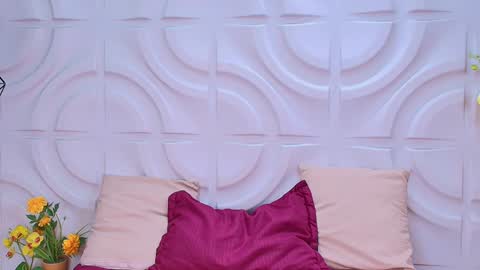 Mia online show from January 27, 2025, 5:47 am