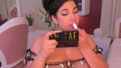 Mia online show from March 10, 2025, 6:27 am