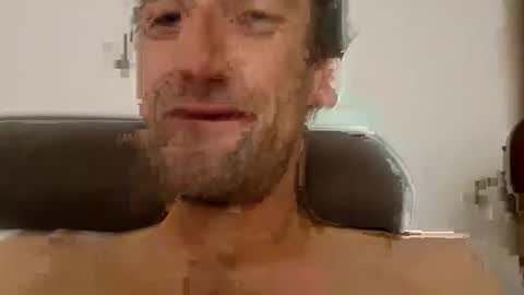 Snapshot of miball chatting on June 11, 2026, 2:00 am miball online show from June 11, 2026, 2:00 am