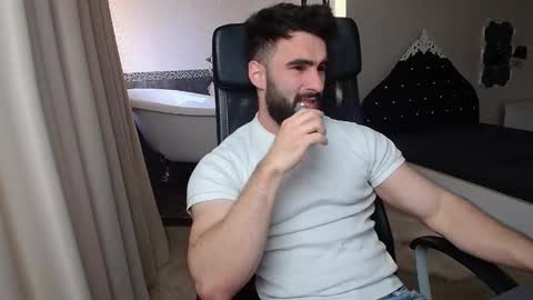 MicahLane online show from April 20, 2026, 4:37 am