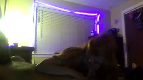 micandbri7482 online show from May 21, 2026, 4:52 am