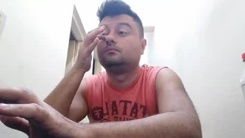 micarranox online show from January 26, 2025, 7:52 pm