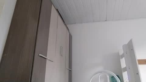 micarranox online show from October 6, 2025, 7:44 pm