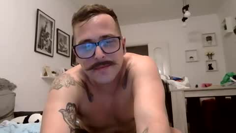 MILO MIAMI online show from May 22, 2026, 1:13 am