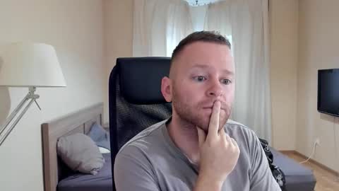 Michael Birkin online show from September 28, 2025, 4:18 am