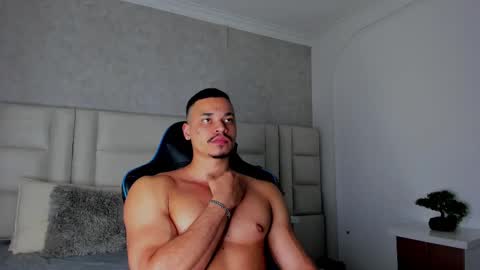 Michael online show from September 23, 2025, 6:38 am