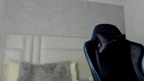 Michael online show from October 24, 2025, 3:03 am