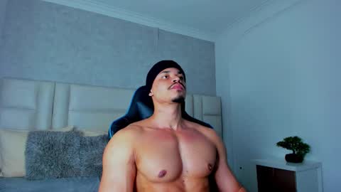 Michael online show from December 4, 2025, 1:48 am