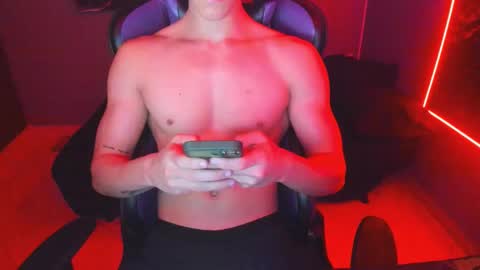 Michael online show from September 15, 2025, 3:39 am