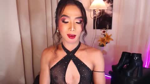 michaelagoddess online show from November 10, 2025, 4:44 am