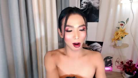 michaelagoddess online show from April 27, 2026, 6:17 pm
