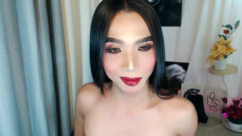 michaelagoddess online show from April 30, 2026, 8:57 pm