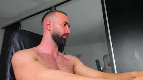 MichaelEvansx online show from March 8, 2025, 2:12 am