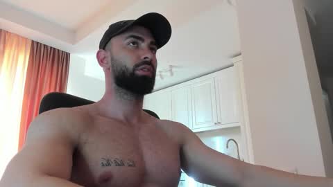 MichaelEvansx online show from February 3, 2026, 10:42 am