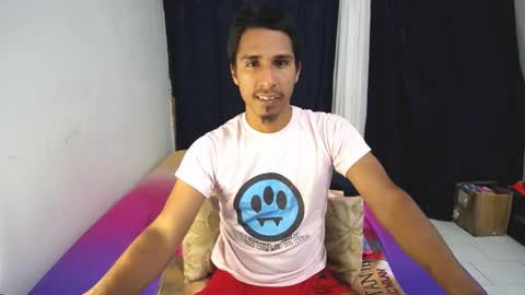 Michael online show from December 1, 2025, 5:23 am