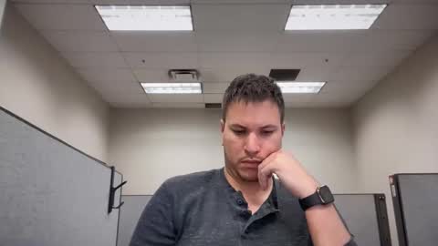 Michael J Cox online show from April 16, 2026, 9:39 pm