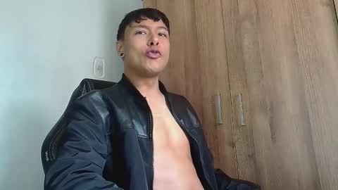 michaelstones online show from February 28, 2025, 2:42 pm