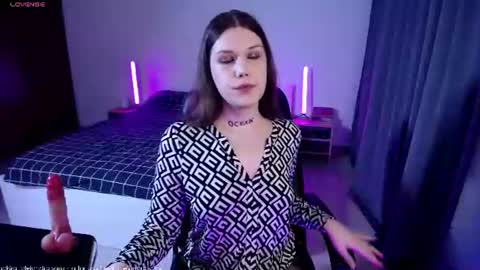 MicheleDoll online show from June 17, 2026, 6:53 pm