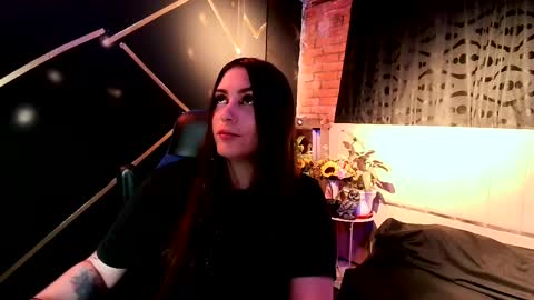 Snapshot of michell_h chatting on June 6, 2026, 5:12 am Nani online show from June 6, 2026, 5:12 am