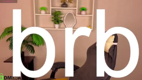 Michelle online show from April 21, 2026, 2:51 am