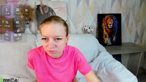 michelle_blond online show from September 16, 2025, 6:58 am
