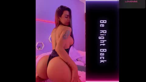 michelle_madson_ online show from October 28, 2025, 12:41 pm