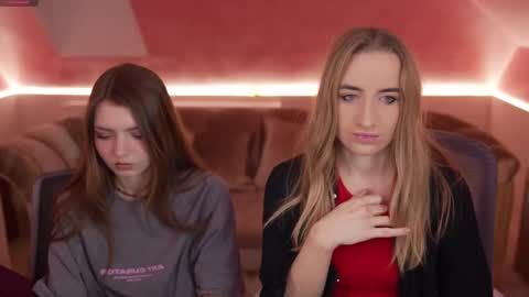 Michelle online show from March 4, 2025, 11:40 am