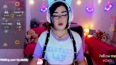 Snapshot of michellevanss22 chatting on October 9, 2025, 9:13 pm online show from October 9, 2025, 9:13 pm