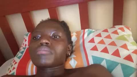 michika0000 online show from April 28, 2026, 7:46 am