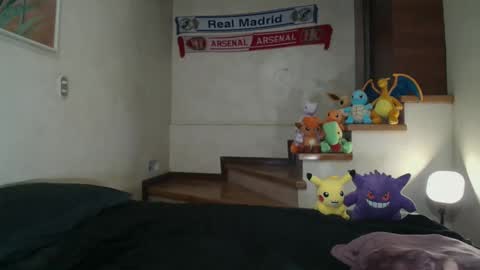 Michelle G online show from March 9, 2025, 6:17 am