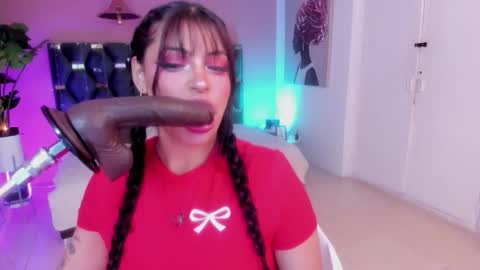 Micki online show from February 19, 2026, 11:06 am