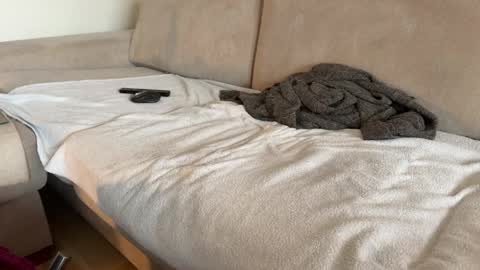 micoplay online show from March 29, 2026, 10:37 am