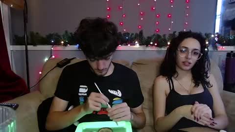 Snapshot of midnight_motion chatting on November 9, 2025, 12:36 pm midnight_motion online show from November 9, 2025, 12:36 pm