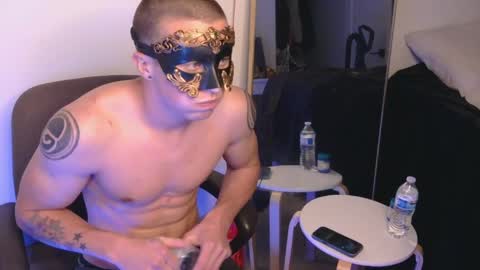 midnightmasc online show from April 21, 2026, 2:51 am