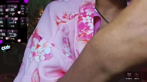 Midori 7u7 online show from January 31, 2025, 1:43 am