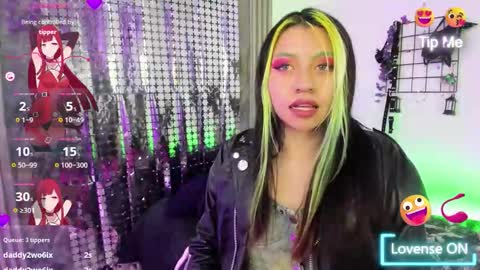 midory_ online show from November 12, 2025, 4:13 am