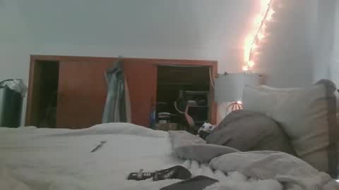 midtownhustler online show from October 15, 2025, 4:29 pm