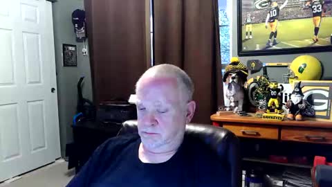 midwestdad09 online show from April 5, 2026, 12:08 am