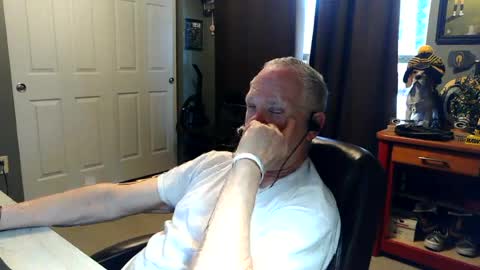 Snapshot of midwestdad09 chatting on June 28, 2026, 11:55 pm midwestdad09 online show from June 28, 2026, 11:55 pm