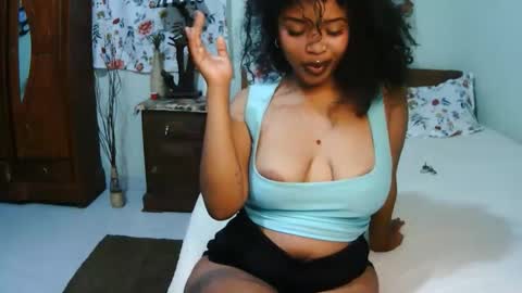 Snapshot of miel_07 chatting on May 16, 2026, 6:54 am miel_07 online show from May 16, 2026, 6:54 am