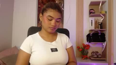 Snapshot of miel_alisha chatting on May 30, 2026, 1:30 pm miel online show from May 30, 2026, 1:30 pm