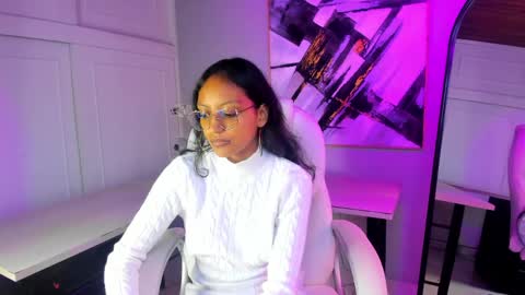 Snapshot of miel_ambar chatting on April 23, 2026, 1:24 pm miel_ambar online show from April 23, 2026, 1:24 pm