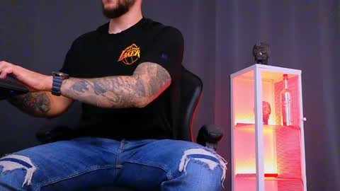 MightyAaron online show from February 8, 2025, 12:06 pm