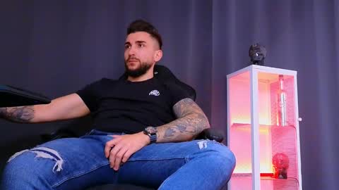 MightyAaron online show from February 14, 2025, 12:14 pm