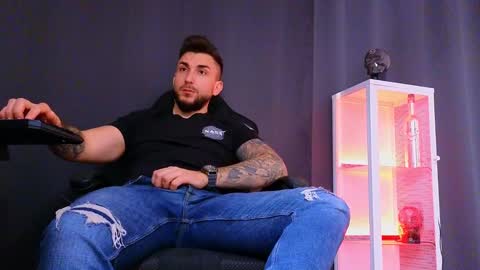 MightyAaron online show from February 27, 2025, 11:10 am