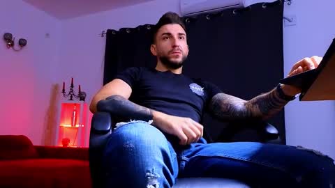 MightyAaron online show from September 17, 2025, 3:08 am