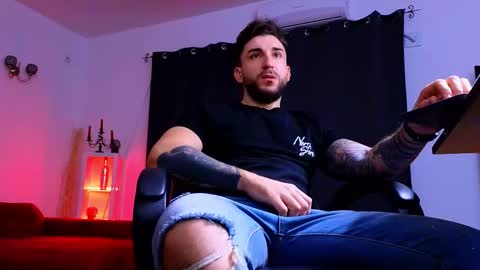 MightyAaron online show from December 1, 2025, 5:01 am